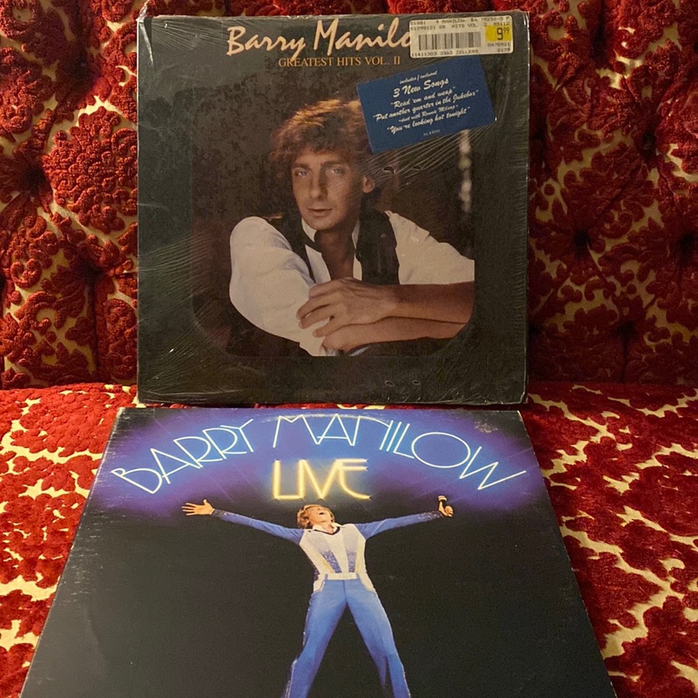 2 Barry Manilow Records Greatest Hits and Double live record